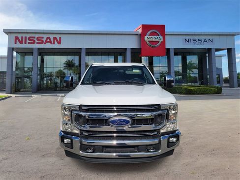 Used 2022 Ford F250 XLT w/ XLT Premium Package image 10