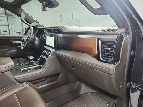 Used 2023 GMC Sierra 1500 Denali w/ Denali Reserve Package image 38