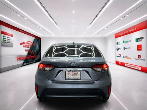 Used 2022 Toyota Corolla LE FWD image 6