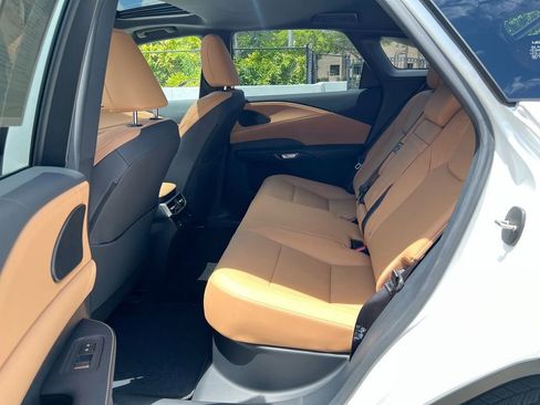 Certified 2024 Lexus RX 350 Premium w/ Accessory Package (Z1) FWD image 19