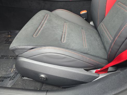 New 2026 Mercedes-Benz E 53 AMG e 4MATIC Sedan image 28