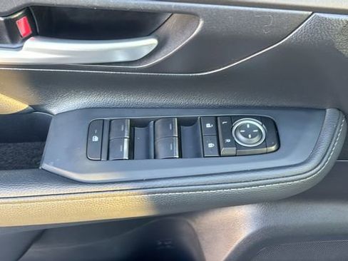 Used 2024 Toyota Grand Highlander AWD Hybrid image 15