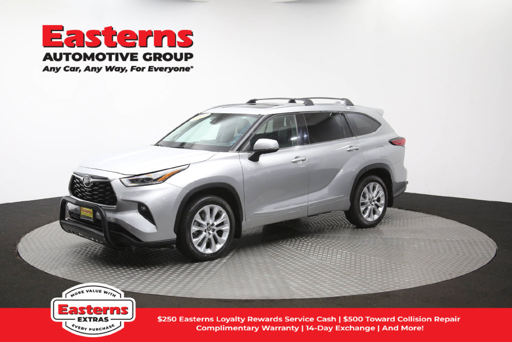 Used 2021 Toyota Highlander Limited AWD/4WD image 62