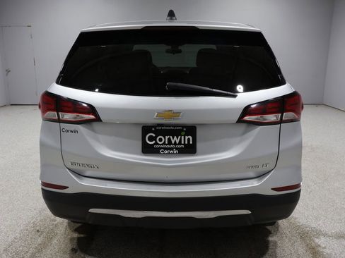 Used 2022 Chevrolet Equinox LT w/ LPO, Floor Liner Package image 3