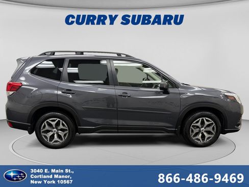 Certified 2023 Subaru Forester Premium AWD/4WD image 6