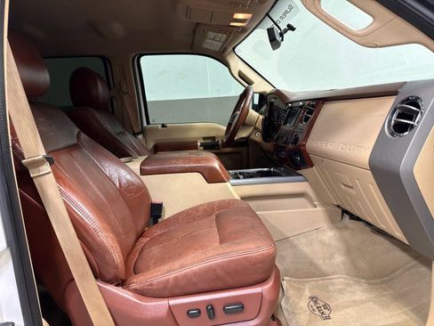 Used 2012 Ford F250 King Ranch w/ FX4 Off Road Pkg image 52