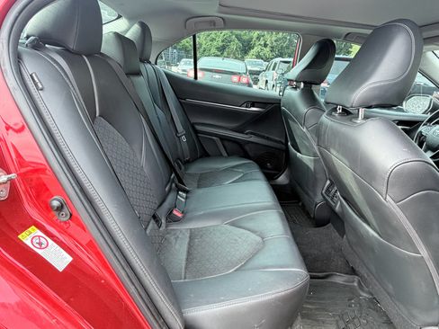 Used 2019 Toyota Camry XSE FWD image 22