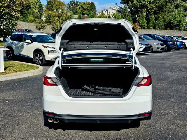 Used 2025 Toyota Camry SE w/ Multimedia Upgrade Package FWD image 10