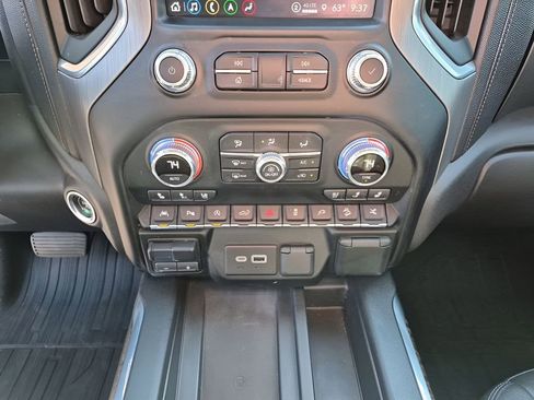 Used 2021 GMC Sierra 1500 Denali w/ Denali Ultimate Package image 40