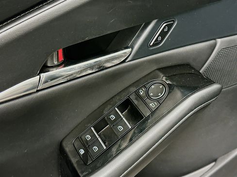 Used 2025 MAZDA CX-30 AWD 2.5 S w/ Preferred Package image 15