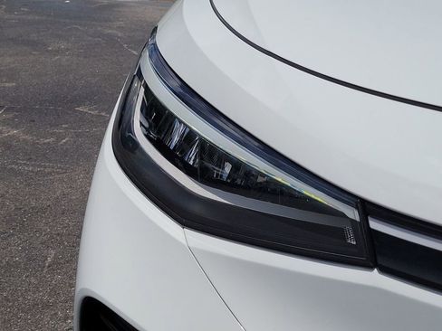 Certified 2023 Volkswagen ID.4 Pro RWD image 29