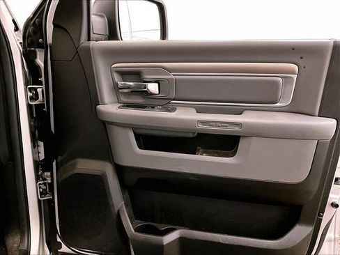 Used 2018 RAM 1500 Big Horn AWD/4WD image 23