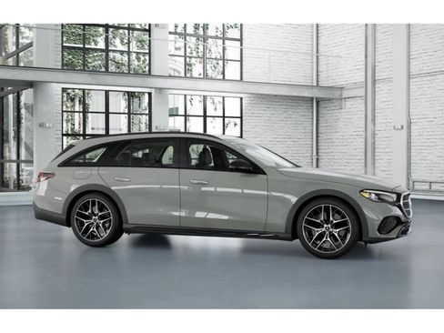New 2026 Mercedes-Benz E 450 4MATIC All-Terrain Wagon image 14