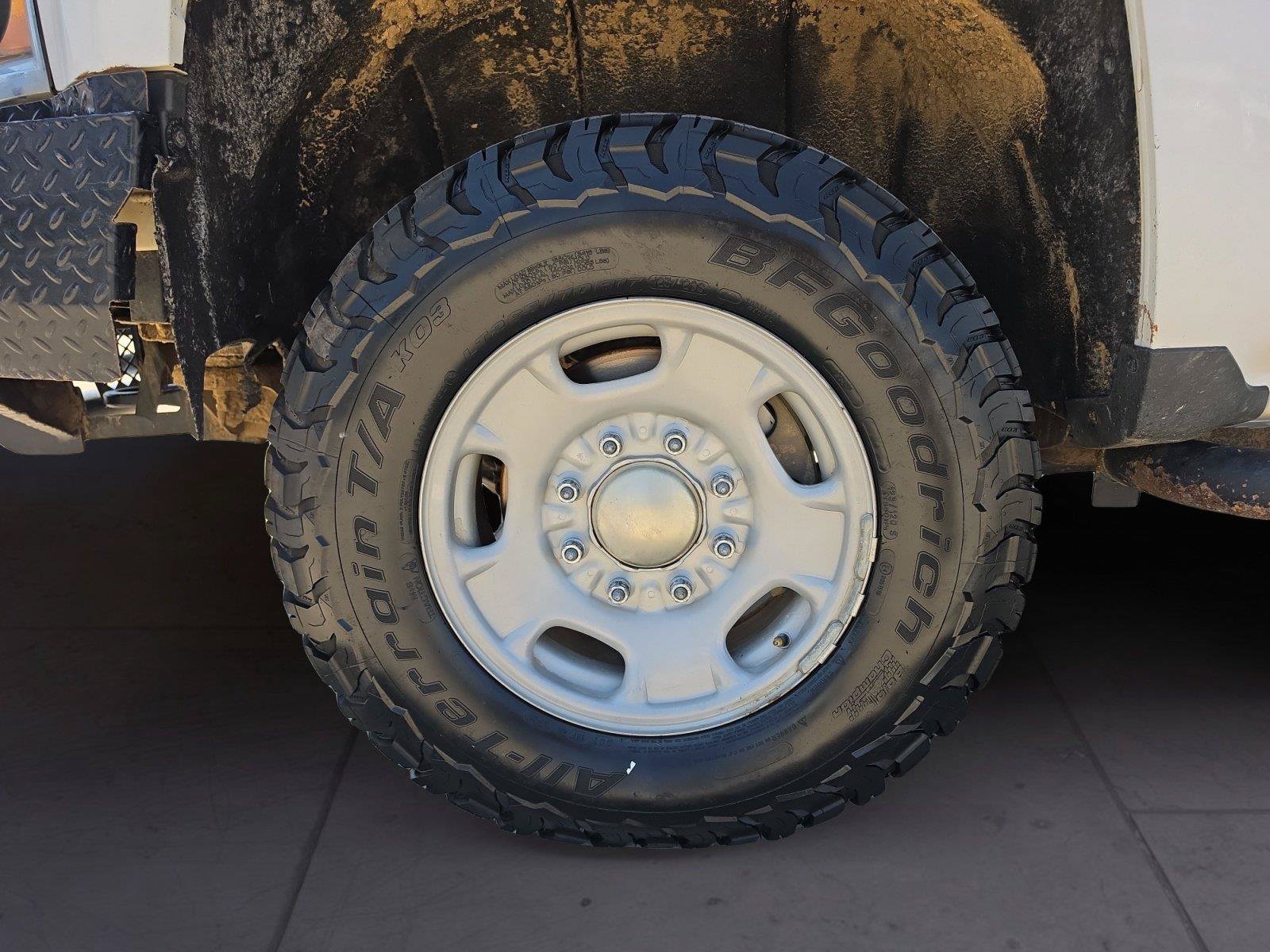 Used 2015 Chevrolet Silverado 2500 W/T AWD/4WD image 14