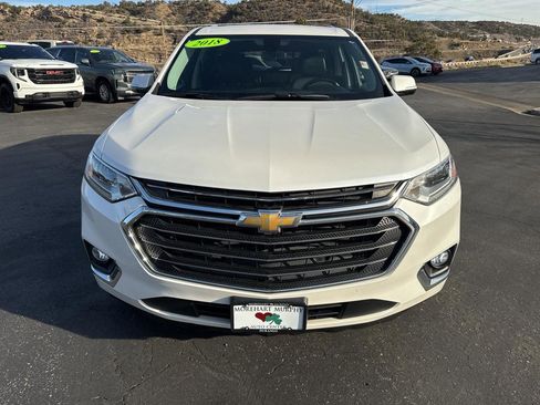 Used 2018 Chevrolet Traverse Premier image 2