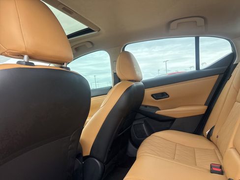 Used 2024 Nissan Sentra SV w/ SV Premium Package FWD image 26
