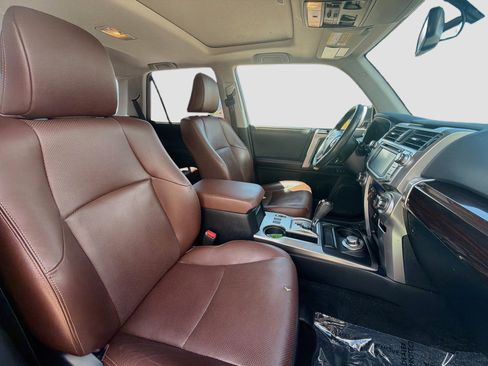 Used 2019 Toyota 4Runner Limited AWD/4WD image 32