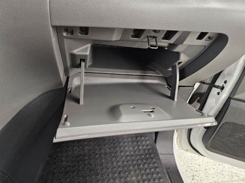 Used 2018 Chevrolet City Express LT FWD image 23
