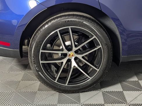 New 2026 Porsche Macan AWD/4WD image 13