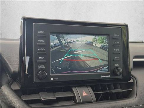 Used 2021 Toyota RAV4 LE AWD/4WD image 13