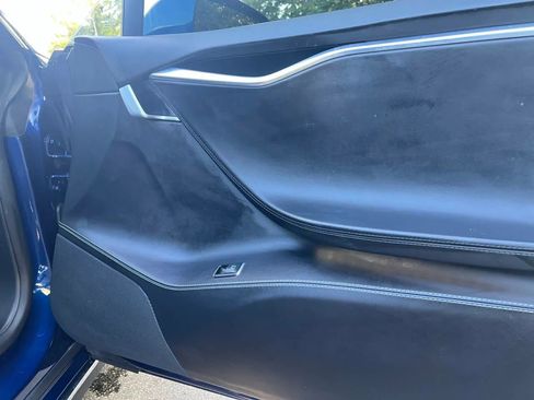 Used 2015 Tesla Model S 85D image 20