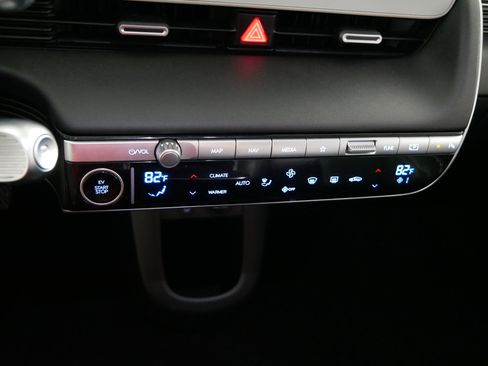 Used 2023 Hyundai Ioniq 5 SEL image 23