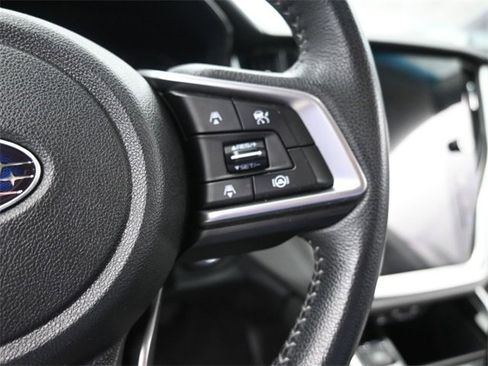 Used 2020 Subaru Outback Premium image 32