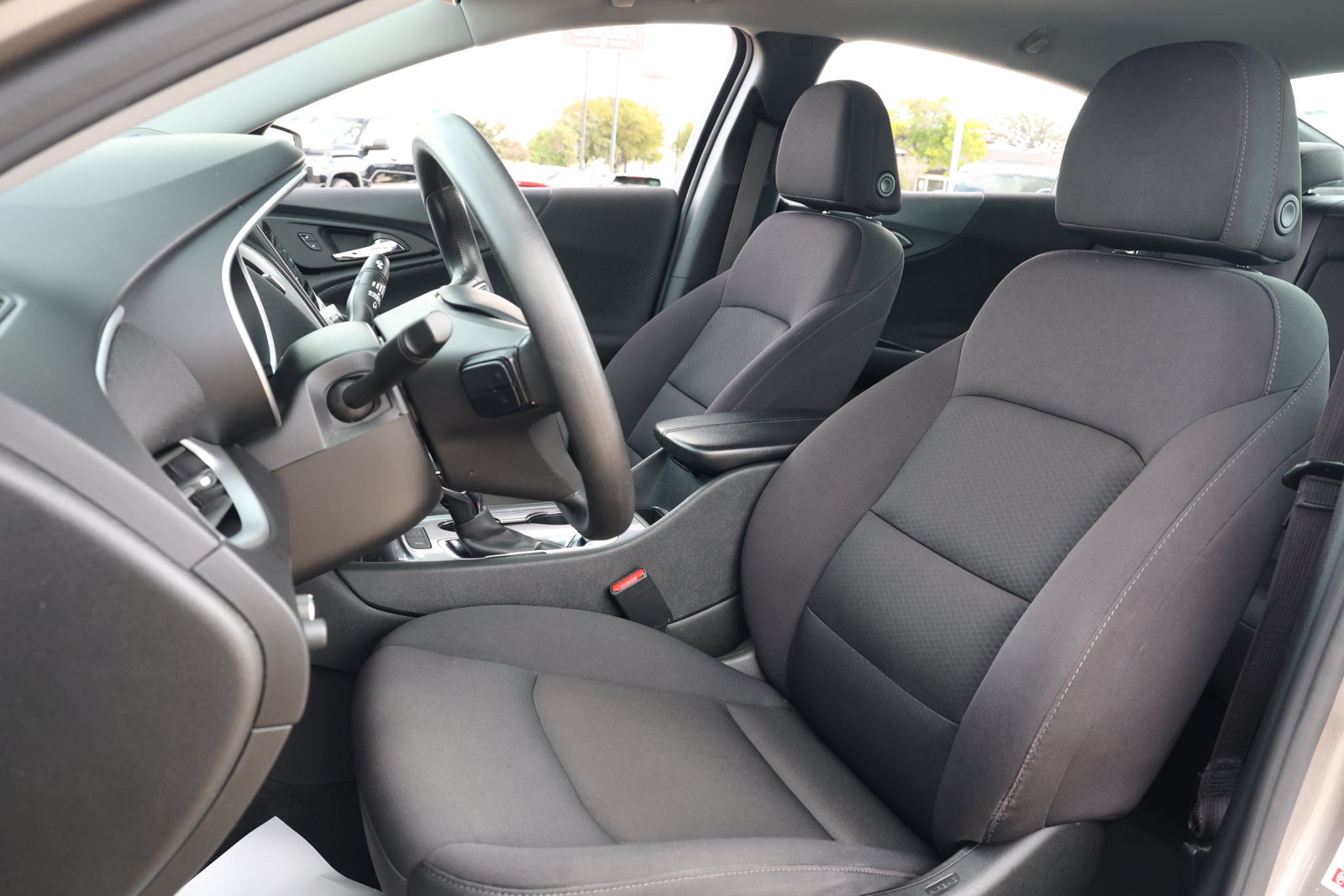 Used 2024 Chevrolet Malibu LT FWD image 27