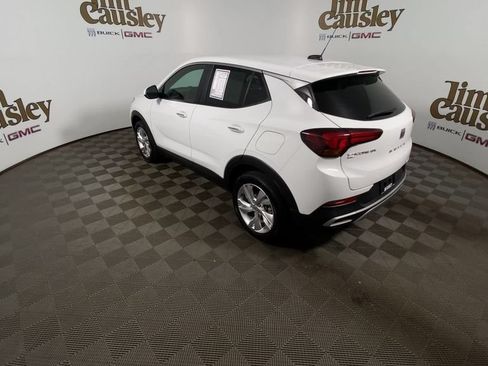 Used 2024 Buick Encore GX Preferred w/ Comfort Package AWD/4WD image 6