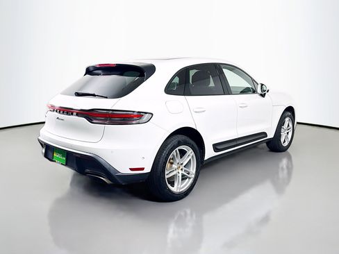 Used 2023 Porsche Macan AWD/4WD image 10