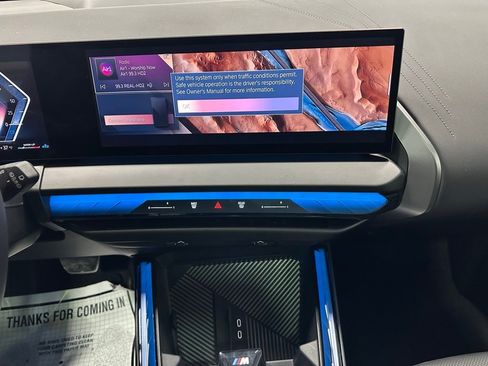 Used 2025 BMW X3 xDrive30i w/ M Sport Package image 25