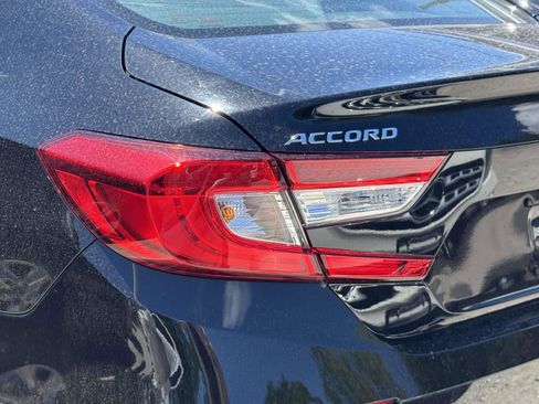 Used 2020 Honda Accord EX-L image 7