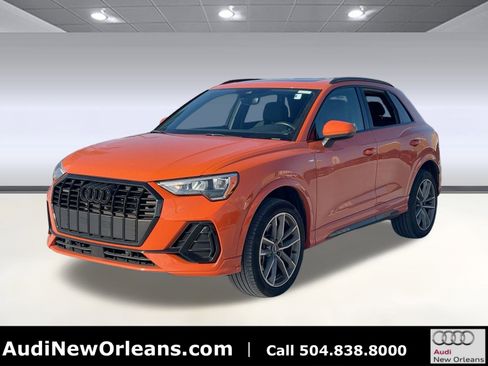 Certified 2022 Audi Q3 2.0T Premium w/ Black Optic Sport Package image 1