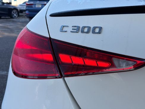 Used 2022 Mercedes-Benz C 300 Sedan image 10