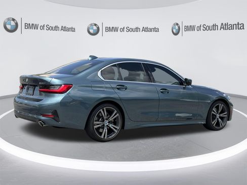 Used 2021 BMW 330i Sedan w/ Convenience Package RWD image 27
