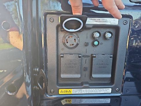 New 2025 Ford F150 XLT w/ Equipment Group 302A MID image 7