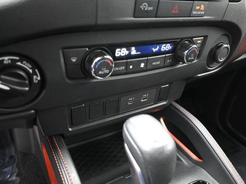 Used 2023 Nissan Frontier PRO-4X w/ Tow Package AWD/4WD image 24