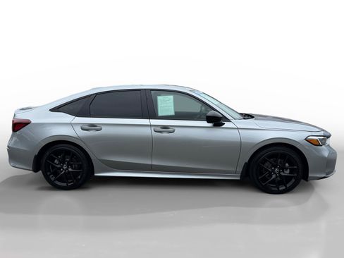 Used 2025 Honda Civic Sport image 6