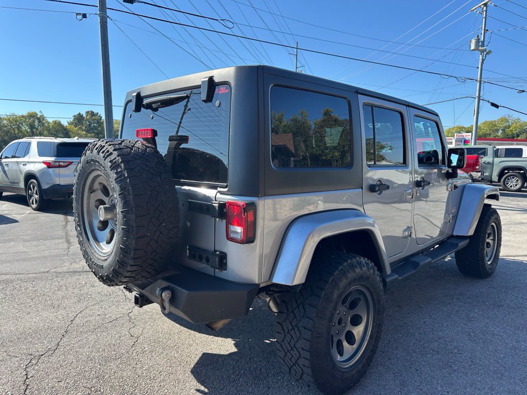 Used 2014 Jeep Wrangler Unlimited Sahara w/ Connectivity Group AWD/4WD image 6
