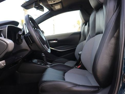 Used 2022 Toyota Corolla XSE image 12