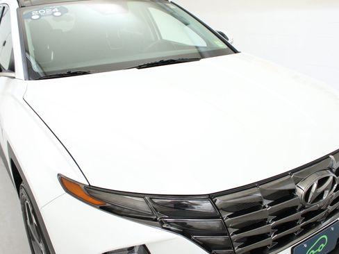 Used 2024 Hyundai Tucson Limited AWD/4WD image 13