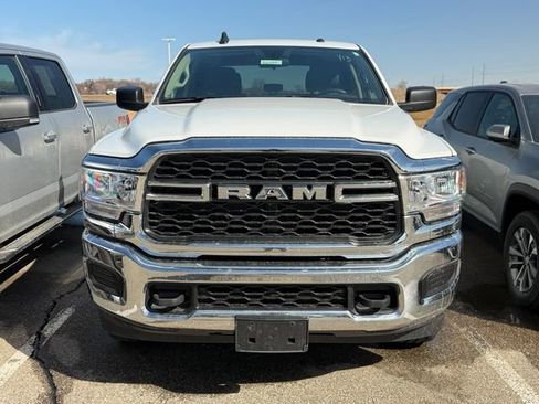 Used 2020 RAM 2500 Tradesman w/ Chrome Appearance Group image 2