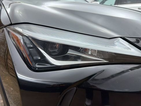 Used 2019 Lexus UX 250h image 31