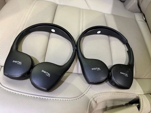 Used 2019 GMC Yukon Denali w/ Denali Ultimate Package image 29