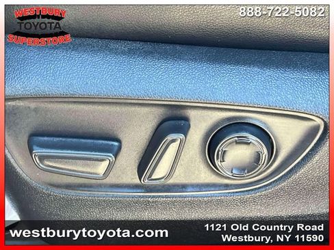 Used 2022 Toyota Sienna XSE w/ XSE Plus Package AWD/4WD image 22