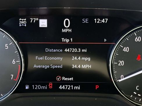 Certified 2022 Buick Envision Avenir w/ Technology Package II AWD/4WD image 25