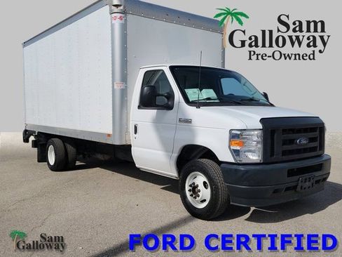Certified 2023 Ford E-450 and Econoline 450 Super Duty w/ Power Windows & Locks Group image 1