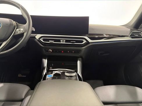 Used 2023 BMW i4 eDrive35 w/ Premium Package RWD image 35