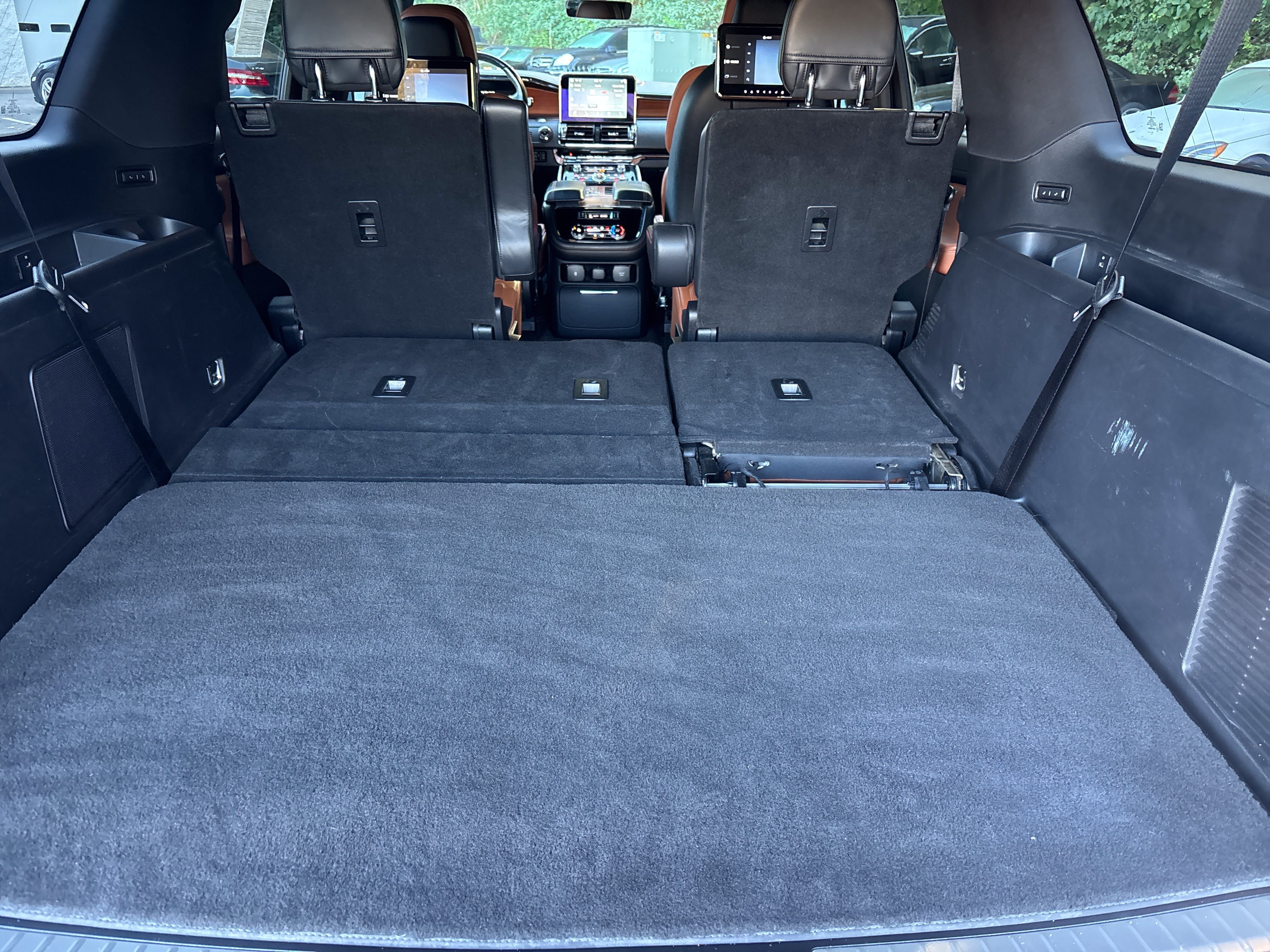 Used 2019 Lincoln Navigator L Reserve AWD/4WD image 23