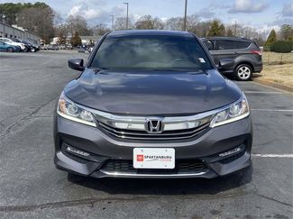 Used 2017 Honda Accord Sport video 2